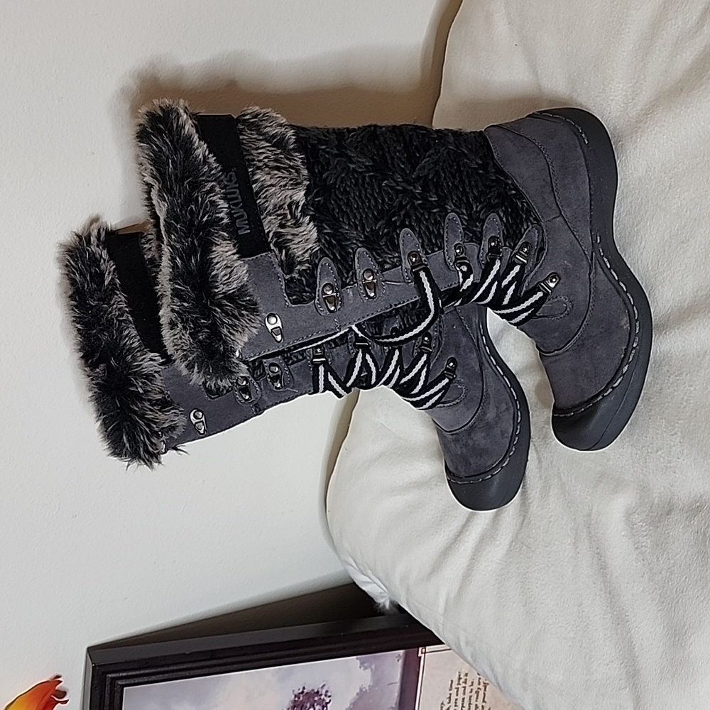 Muk Luk Gwen Snow boots Rubber Tread Lace Up Style Rain Boots Tall Winter - Picture 7 of 15